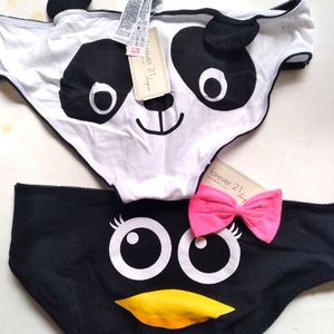 2pc Forever 21 MEDIUM cartoon underwear panties, cute panda Duck design, NEW